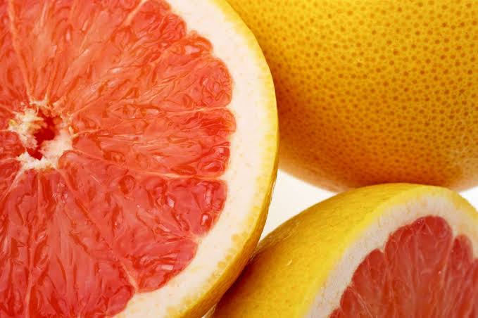 7 Foods With More Vitamin C Than a Grapefruit
