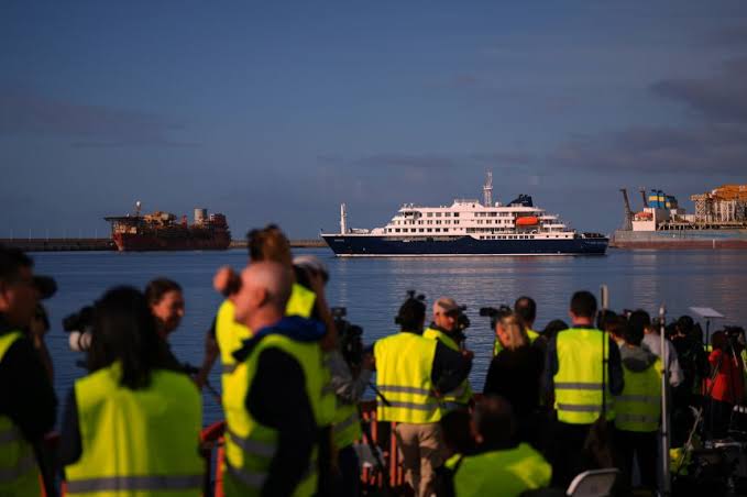 Canadian cruise passenger gets a presumptive positive hantavirus test result after ship outbreak