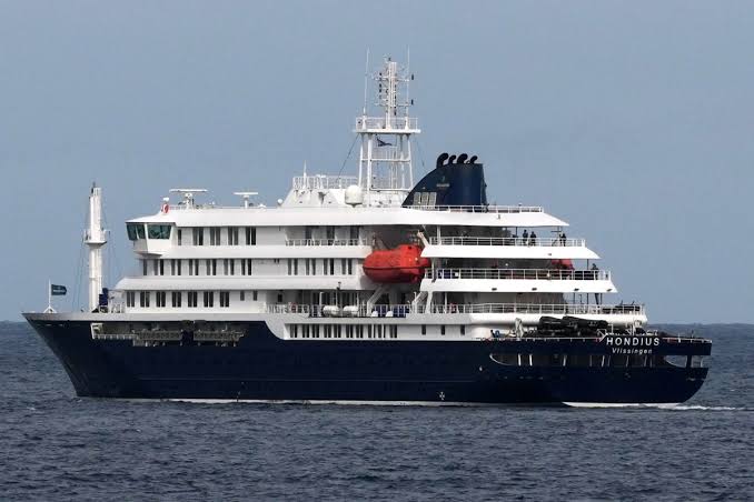 New York residents returning home from Hantavirus cruise ship
