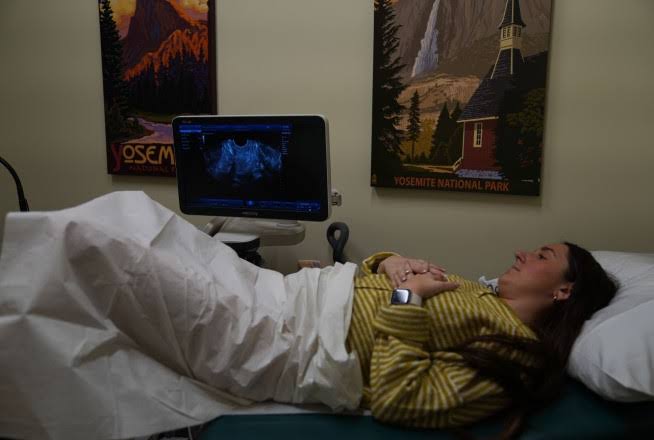 Researchers Identify Age of Fertility Wall for Women