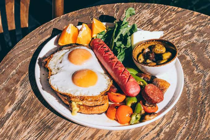 Turns Out, Breakfast May Influence the Rest of Your Day More Than You Realize