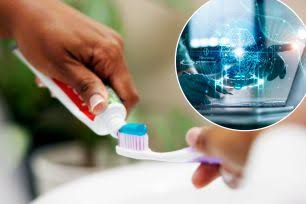 Why you should be brushing your teeth with your left hand to prevent dementia