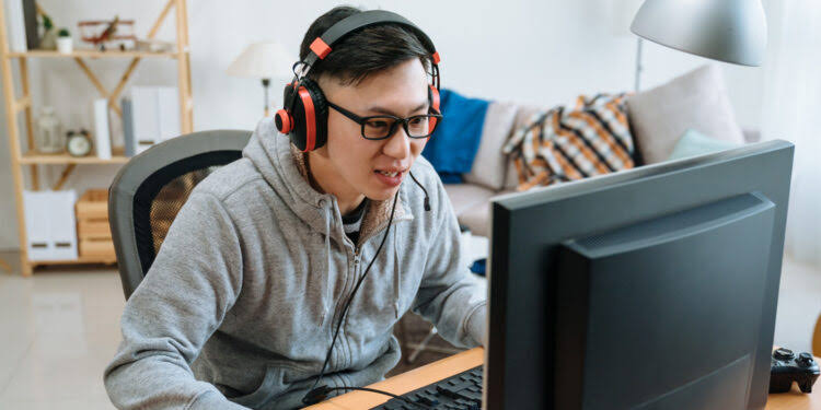 The psychological difference between playing video games to relax and playing to win