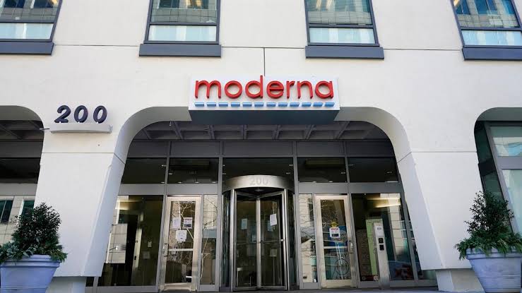 Moderna begins Phase 1 clinical trial of Ebola vaccine against strain behind DRC outbreak