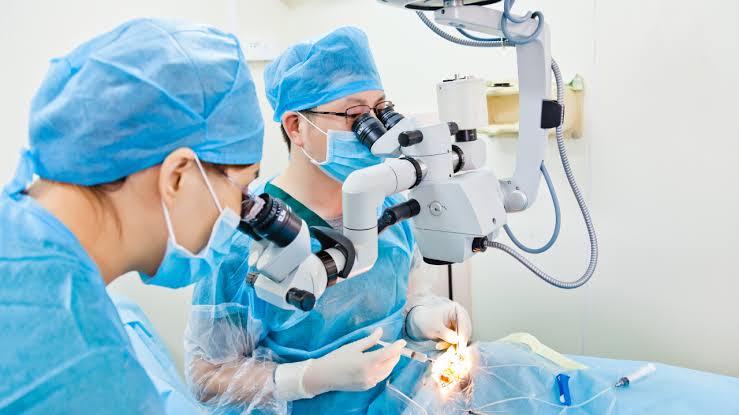 Robot doesn't perform the surgery: Cardiac surgeon debunks the biggest myths around robotic heart surgery