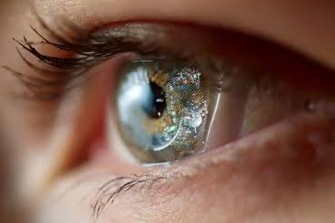 Brain-Stimulating Contact Lenses Match Prozac in Depression Study