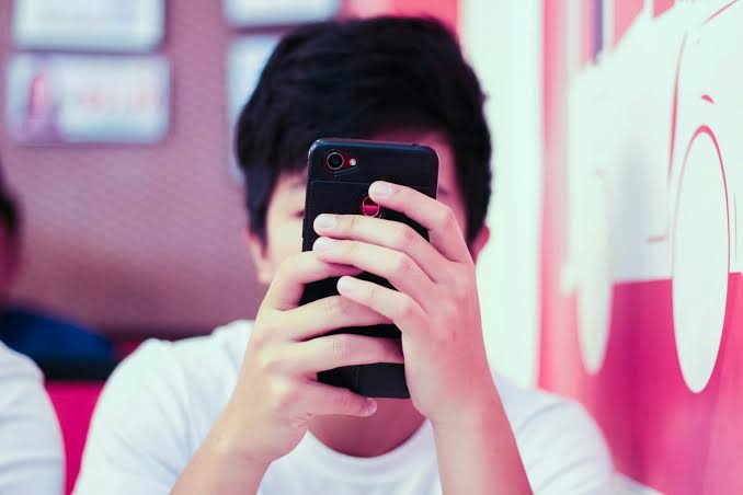Just how bad are generative AI chatbots for our mental health?