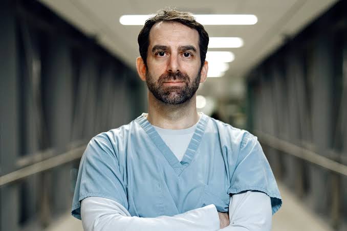 How a Boston doctor built a following as a ‘loud and unafraid’ voice in the Trump era