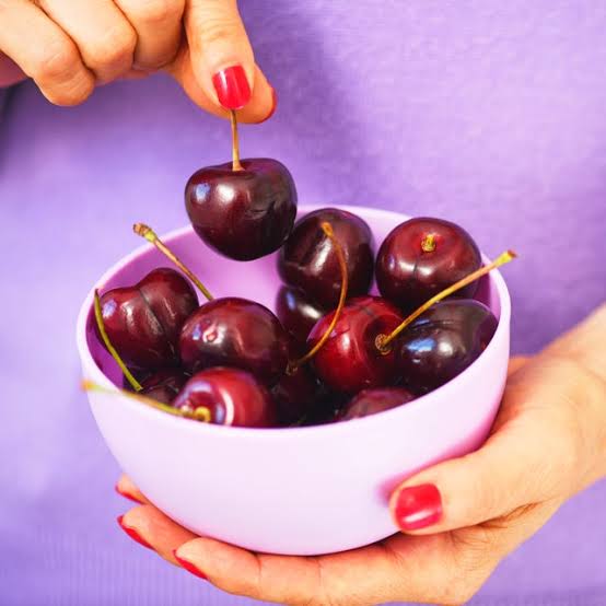 I’m a Dietitian Who Ate Cherries Every Day for a Week, and This Is What Happened to My Body