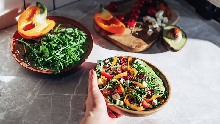 Plant-Forward Diets May Help With Menopause Weight Gain