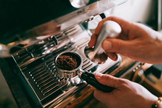 4 surprising (and evidence-based) health benefits of drinking coffee