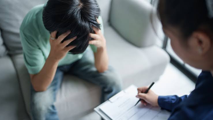 You may be ageing your brain without knowing it: Neurologists reveal how poor sleep and everyday habits could affect memory and cognitive health