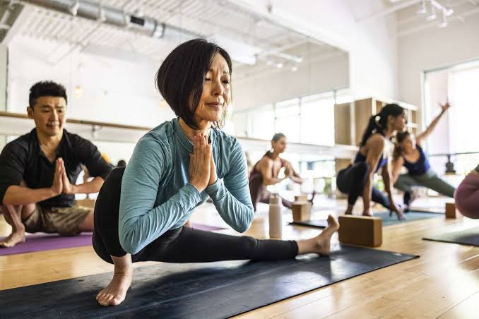 Research Shows There Is a Specific Age When Your Strength and Fitness Start to Decline