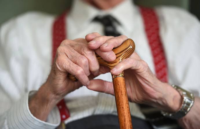 3 medical routines that older people may not need