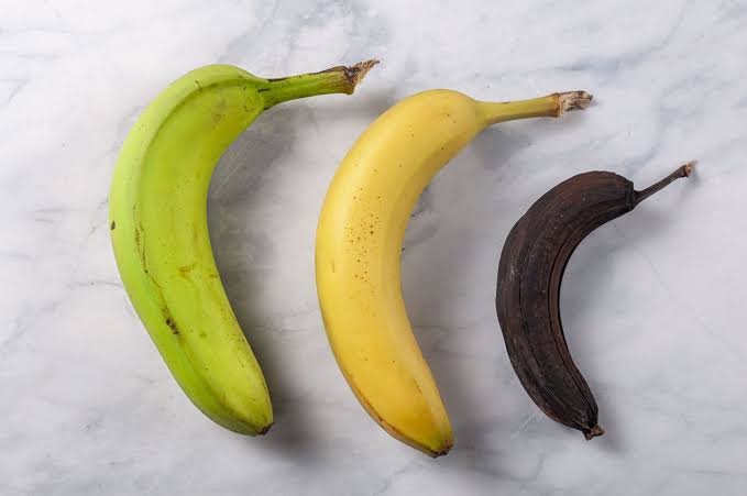 What Your Banana’s Color Says About Its Taste and Nutrition