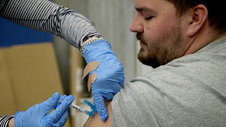 COVID-19 vaccine linked with lower risk of heart attack, stroke: Study