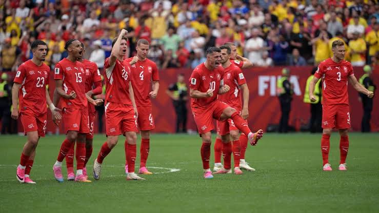 World Cup Daily recap: Argentina, Messi produce late magic; Switzerland sneak past Colombia