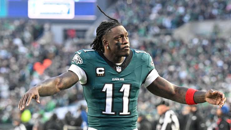 Reaction mixed at Eagles' OTAs following A.J. Brown's departure