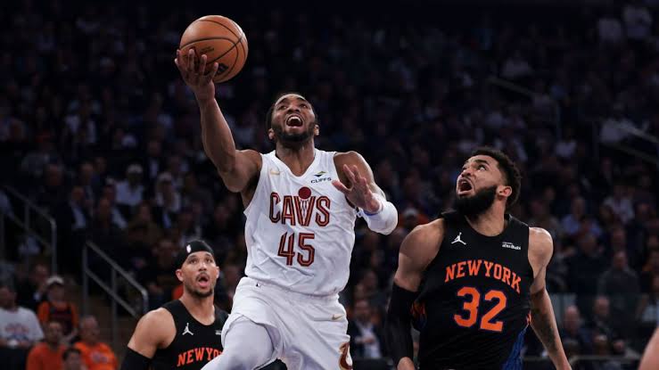 Saturday's NBA betting tips, DFS picks: Will Donovan Mitchell get Cavs back in series?