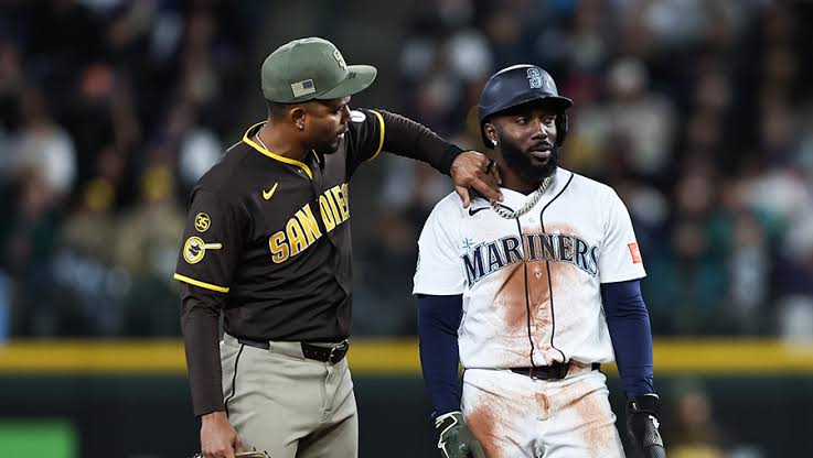 Mariners-Padres TV broadcast for Sunday changes channels