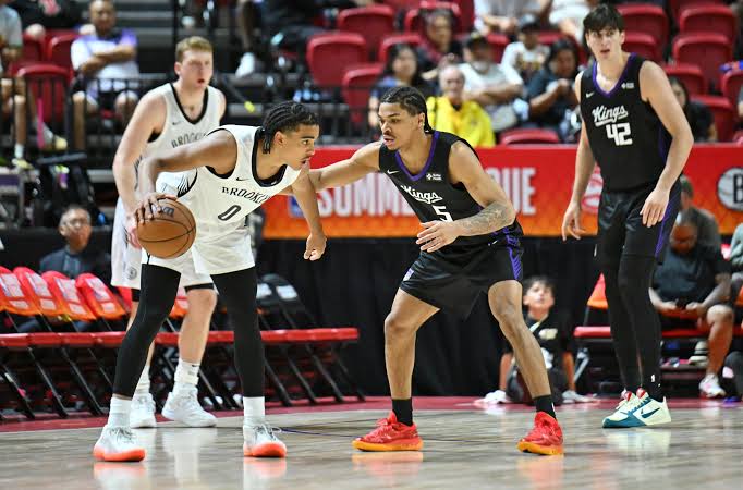 Nets dunk all over Kings as Dëmin and Brown Jr. return