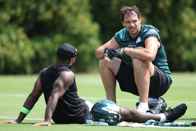 Eagles 2026 training camp practice notes, Day 6: Dallas Goedert comes alive