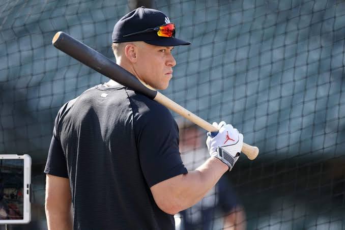 Aaron Judge to undergo additional testing as Yankees wait for word on his injury