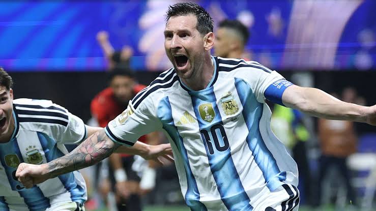 Zlatan Ibrahimovic fires 'needs help' Lionel Messi warning to Argentina as he hails 'animal' Inter Miami megastar