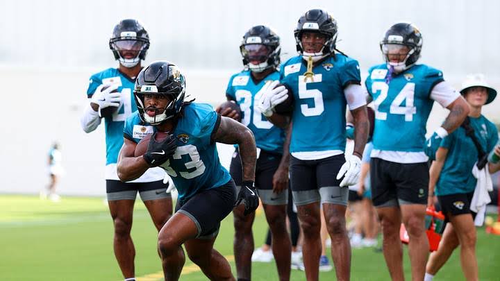 Winners and Losers From Jaguars' Scrimmage: Backfield Stands Out in Big Way