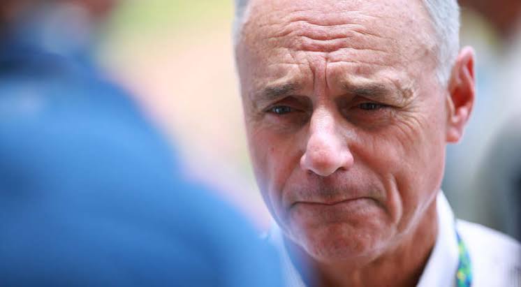 Yankees news: Owners propose salary cap and floor