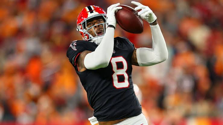 Falcons, star TE Kyle Pitts agree to 3-year, $54M deal