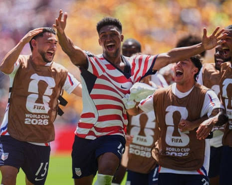 USA surge into World Cup knockout stage after dominant victory over Socceroos