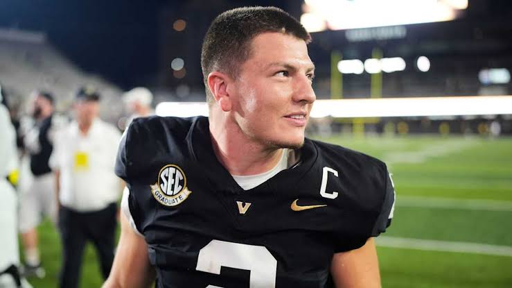 Report: Ravens signing undrafted Vanderbilt QB Diego Pavia to three-year deal
