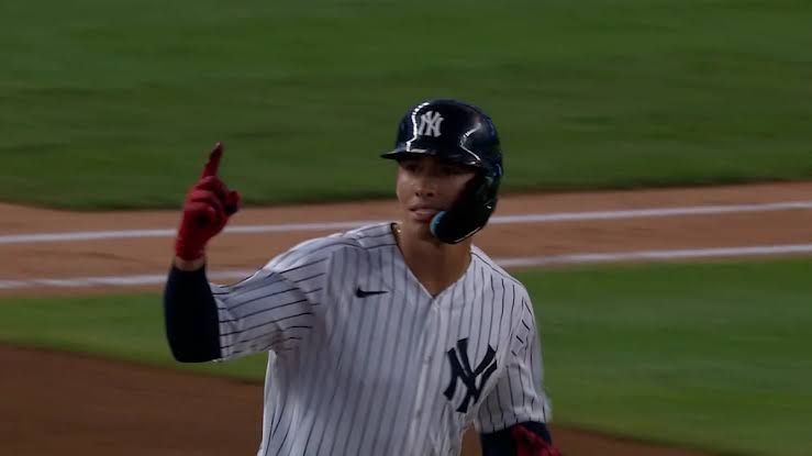 George Lombard Jr. HOMERS for first MLB hit!