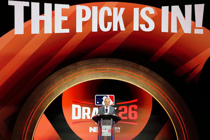 MLB Draft 2026 takeaways: Roch Cholowsky to the White Sox, Rob Manfred's gaffe, pitcher surprises, a Bonds on the Giants and more