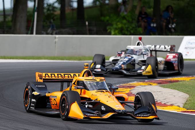 Lundgaard shakes off adversity to win at Road America