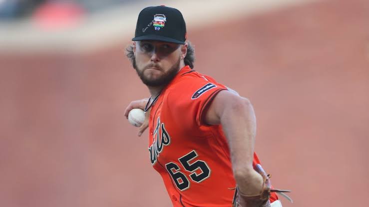 San Francisco Giants players draw backlash after writing Bible verses on Pride Night caps