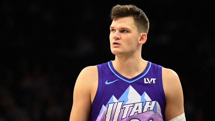 Walker Kessler says he'll 'run through a brick wall' for Lakers