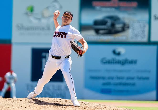 After injury scare, Padres’ Nick Pivetta throws bullpen in Lake Elsinore