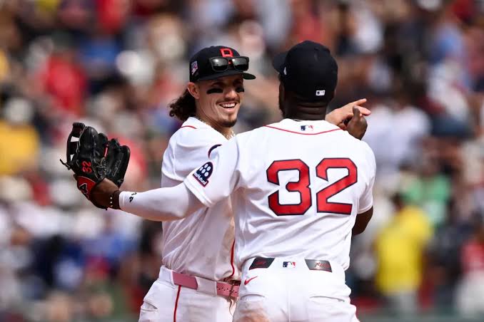 Top Picks from the MLB Betting Splits for Monday July 27th