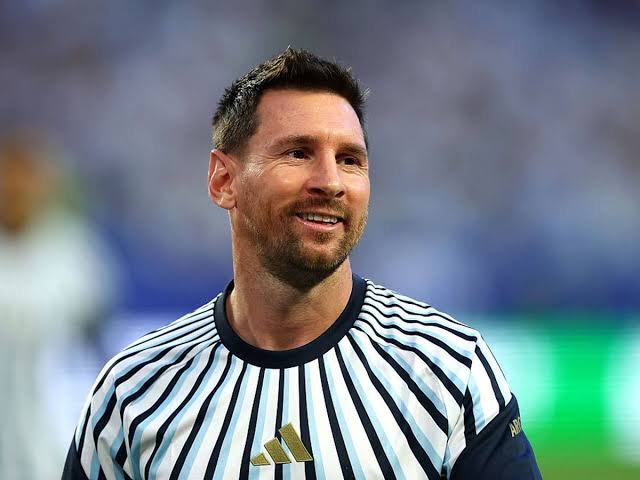 Argentina vs Cape Verde live updates: Messi starts today’s World Cup knockout clash