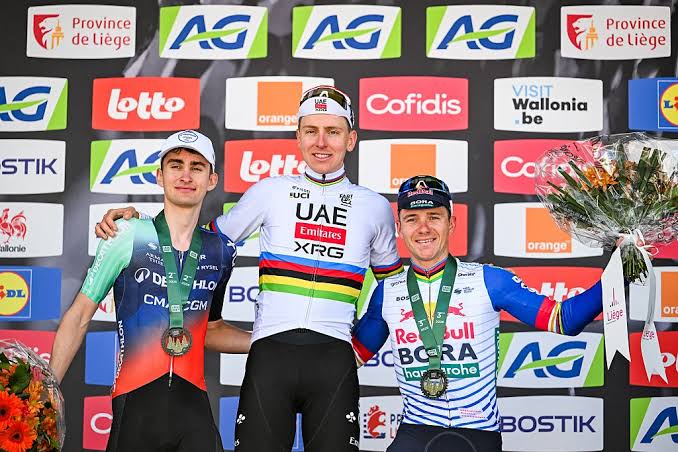 Tadej Pogačar's 5000 CHF fine at Liège-Bastogne-Liège later removed by race jury