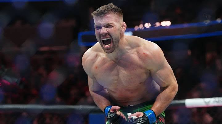 UFC Prediction Markets Lopsided for Du Plessis vs. Usman