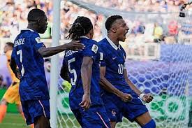 Rough outing fails to hinder Mbappe