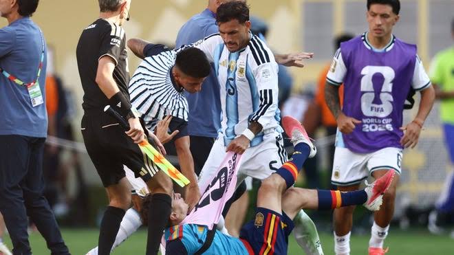 FIFA says Leandro Paredes did NOT get red card sparking World Cup final brawl
