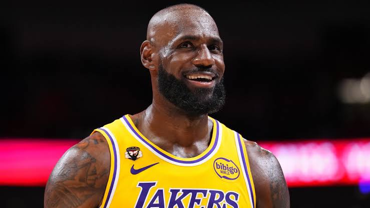 Heat Explain LeBron James Video Post on Team's YouTube Amid NBA Free Agency Rumors