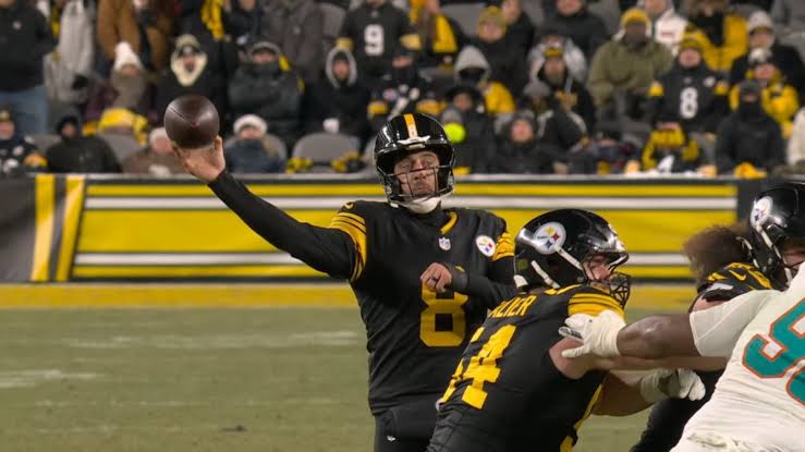 ‘Truly Amazes Me:’ Steelers OC Blown Away By Aaron Rodgers’ Talent