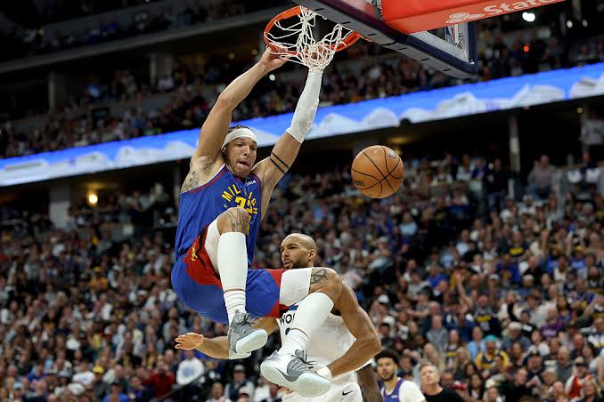 Live Updates: Nuggets host Timberwolves in Game 2