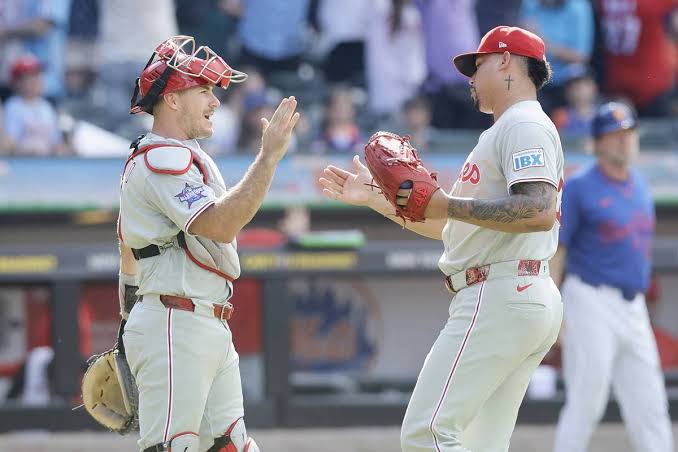 Phillies Closing In On Braves |