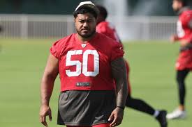 Bucs DT Vita Vea requests trade after failed attempts at contract extension